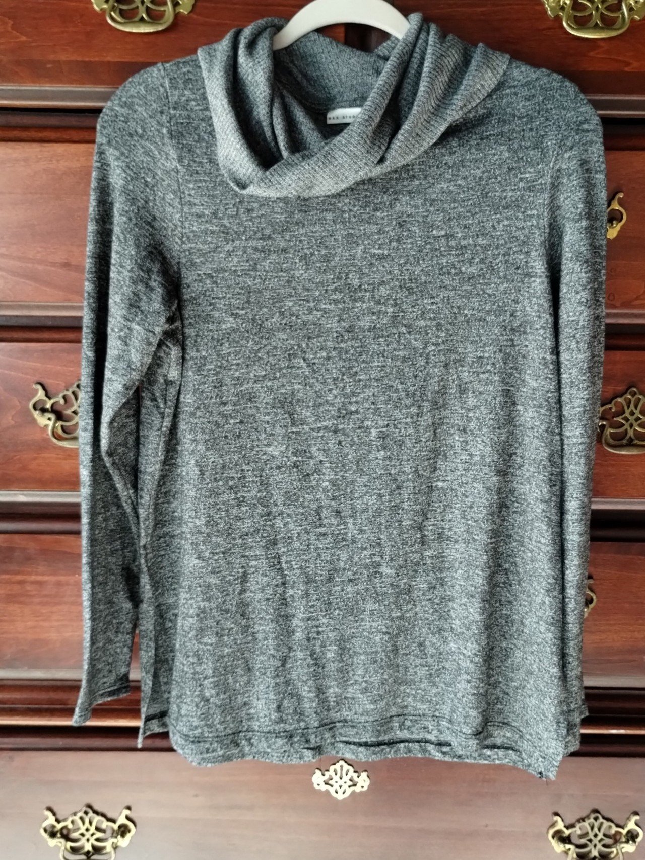 Elegant MAX STUDIO Women´s Sweater Size M Grey Lightweight Soft gtbD8cmfg Counter Genuine 